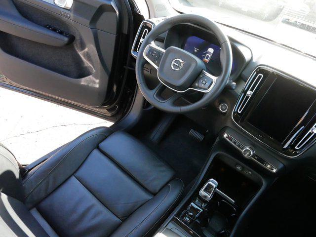 used 2024 Volvo XC40 car, priced at $31,975