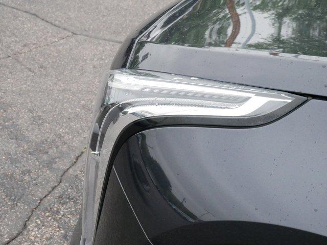 used 2022 Cadillac XT4 car, priced at $27,475