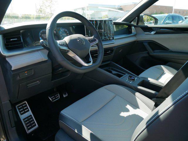 new 2025 Volkswagen Tiguan car, priced at $37,897