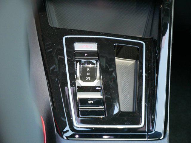 new 2025 Volkswagen Golf GTI car, priced at $43,489