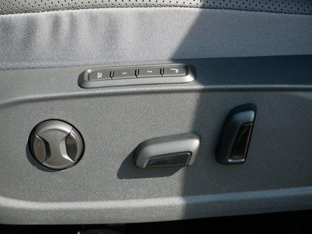 new 2025 Volkswagen ID.4 car, priced at $52,528