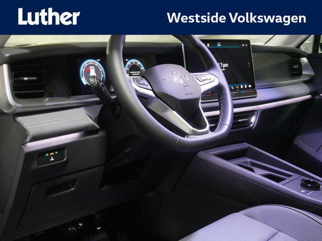 new 2025 Volkswagen Tiguan car, priced at $35,053