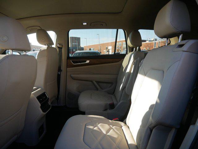 new 2025 Volkswagen Atlas car, priced at $46,608
