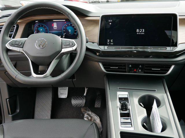 new 2025 Volkswagen Atlas car, priced at $38,043