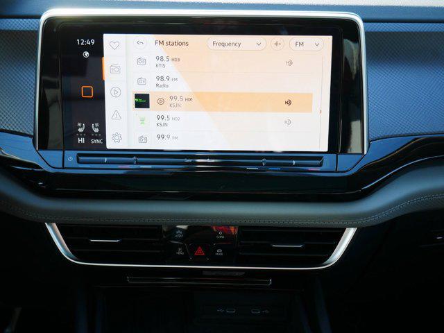 new 2025 Volkswagen Atlas car, priced at $46,674