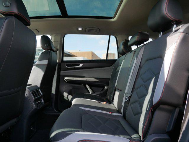 new 2025 Volkswagen Atlas car, priced at $46,674