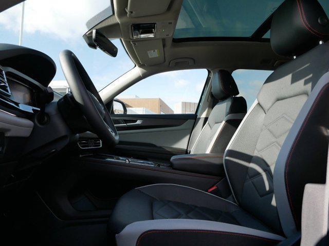 new 2025 Volkswagen Atlas car, priced at $46,674