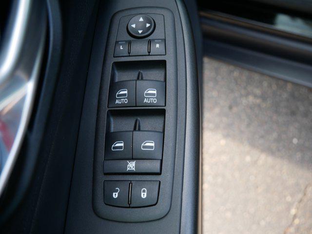 used 2022 Jeep Cherokee car, priced at $26,975