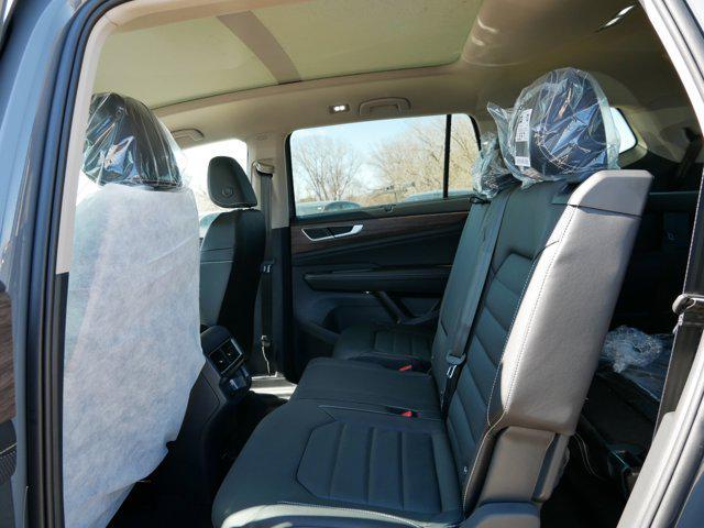 new 2025 Volkswagen Atlas car, priced at $47,879