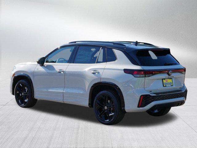 new 2025 Volkswagen Tiguan car, priced at $38,304