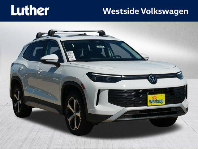 new 2025 Volkswagen Tiguan car, priced at $36,879