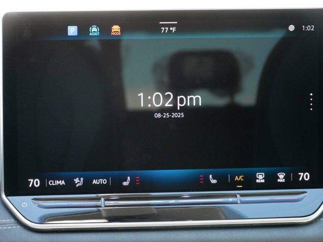 new 2025 Volkswagen Tiguan car, priced at $36,879