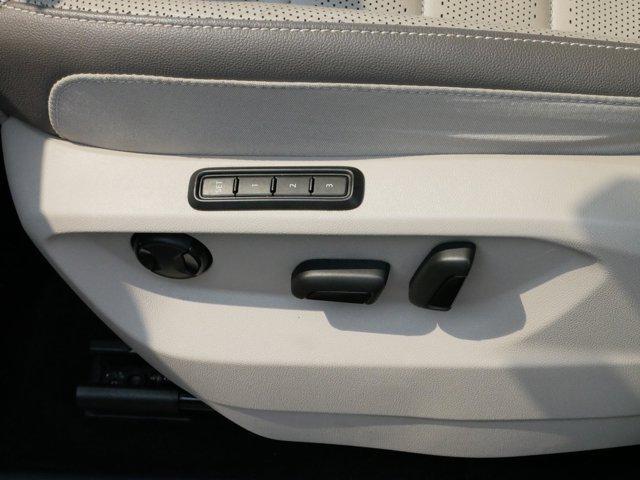 used 2021 Volkswagen Atlas car, priced at $28,975