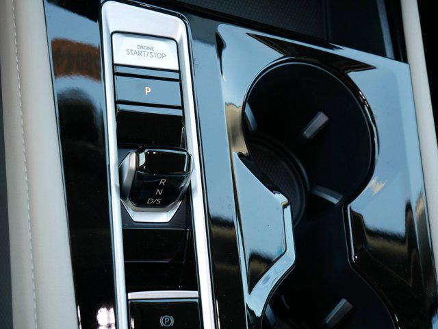 new 2025 Volkswagen Atlas car, priced at $45,045