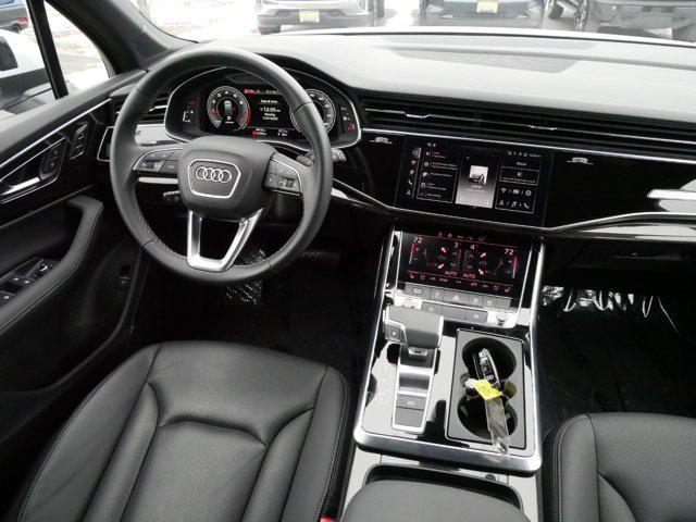 used 2025 Audi Q7 car, priced at $59,975