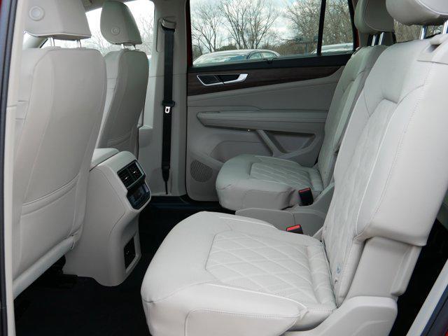 new 2025 Volkswagen Atlas car, priced at $55,174