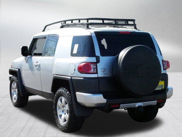 used 2007 Toyota FJ Cruiser car, priced at $16,975