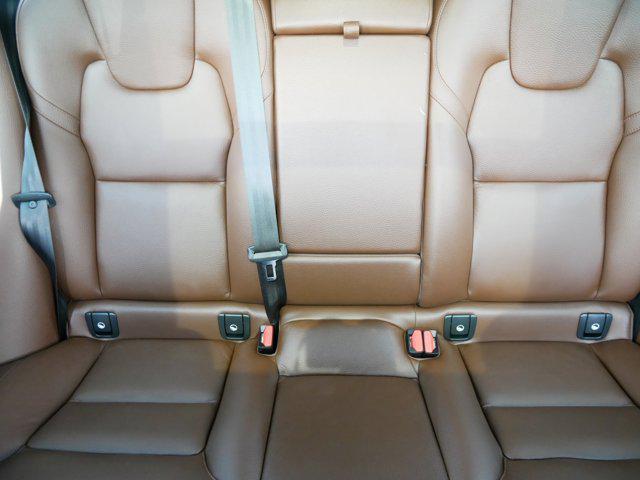 used 2022 Volvo XC60 car, priced at $37,975