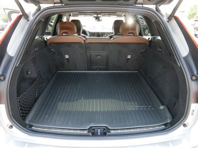used 2022 Volvo XC60 car, priced at $37,975