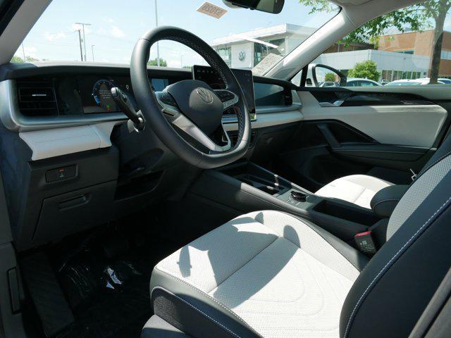 new 2025 Volkswagen Tiguan car, priced at $37,764