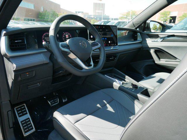 new 2025 Volkswagen Tiguan car, priced at $38,342