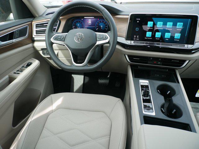 new 2026 Volkswagen Atlas car, priced at $43,384