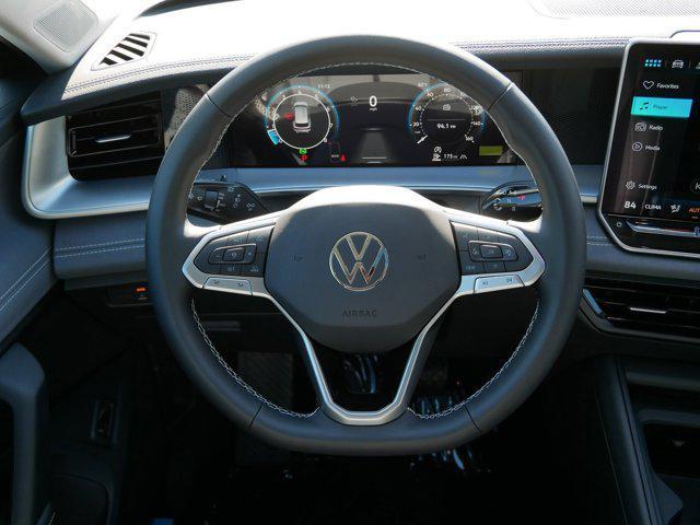 new 2025 Volkswagen Tiguan car, priced at $35,949
