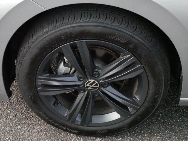 used 2024 Volkswagen Jetta car, priced at $23,375