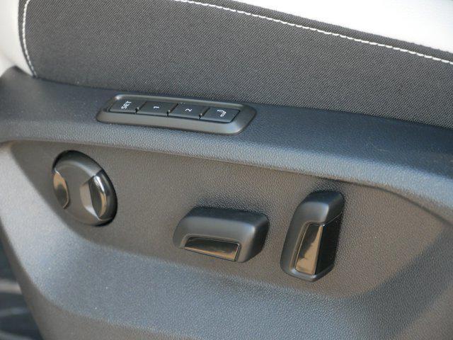 new 2026 Volkswagen Atlas Cross Sport car, priced at $56,913