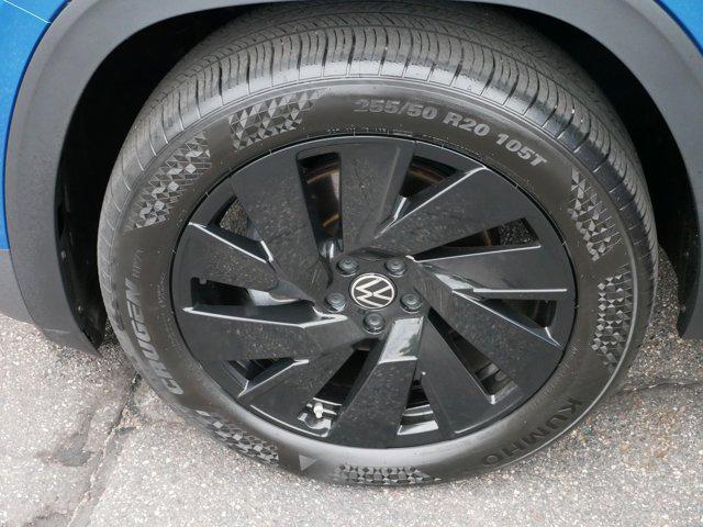 used 2024 Volkswagen Atlas Cross Sport car, priced at $34,975