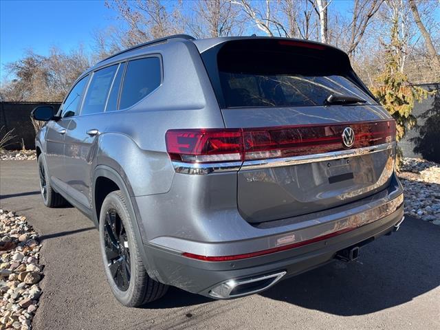 new 2025 Volkswagen Atlas car, priced at $44,010