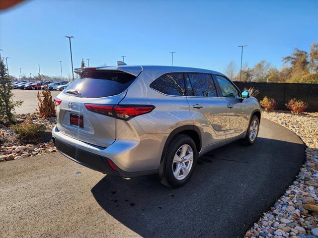 used 2020 Toyota Highlander car, priced at $27,988