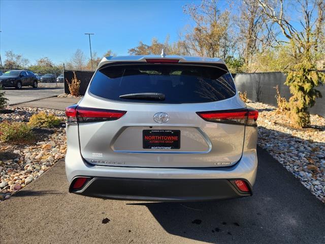 used 2020 Toyota Highlander car, priced at $27,988