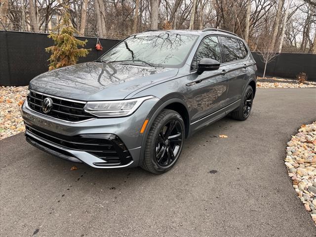 new 2024 Volkswagen Tiguan car, priced at $33,246