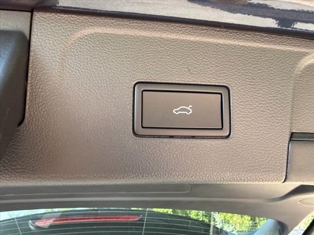 new 2026 Volkswagen Atlas car, priced at $57,831