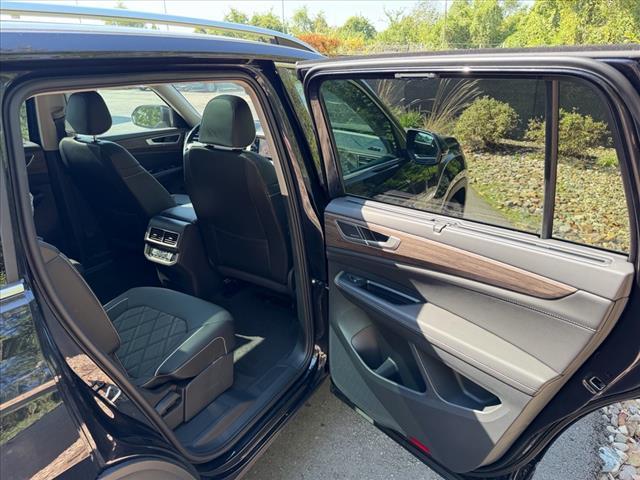 new 2026 Volkswagen Atlas car, priced at $57,831