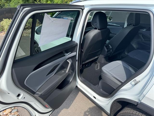 new 2025 Volkswagen Tiguan car, priced at $36,770