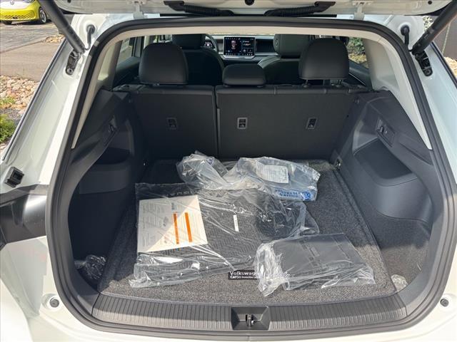 new 2025 Volkswagen Tiguan car, priced at $36,770