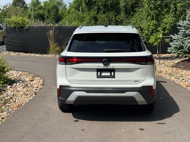 new 2025 Volkswagen Tiguan car, priced at $36,770