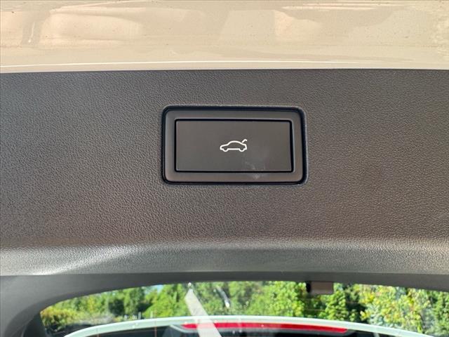 new 2025 Volkswagen Tiguan car, priced at $36,770