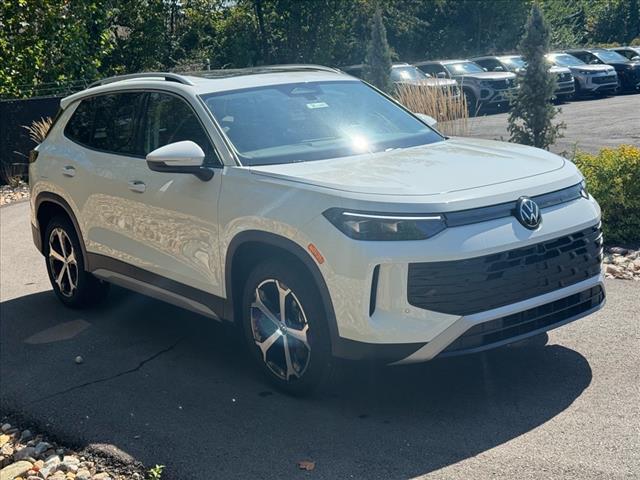 new 2025 Volkswagen Tiguan car, priced at $36,770