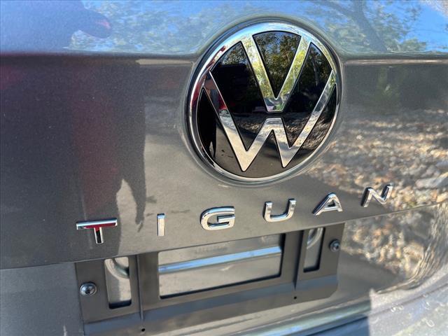 new 2024 Volkswagen Tiguan car, priced at $35,402