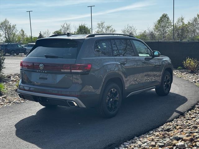 new 2025 Volkswagen Atlas car, priced at $45,226
