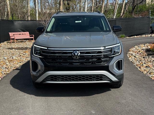 new 2025 Volkswagen Atlas car, priced at $45,226