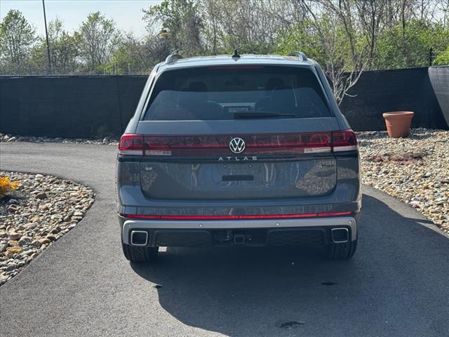 new 2025 Volkswagen Atlas car, priced at $45,226