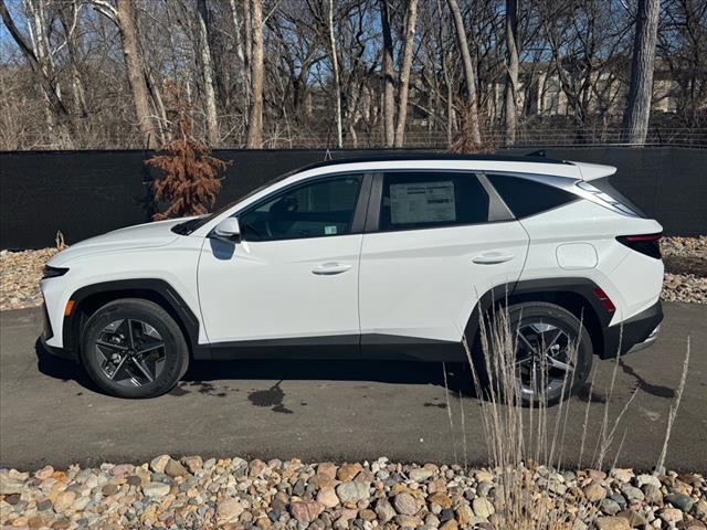 new 2025 Hyundai TUCSON Hybrid car, priced at $36,659