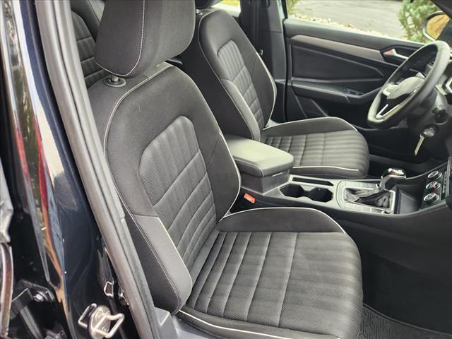 used 2024 Volkswagen Jetta car, priced at $19,988