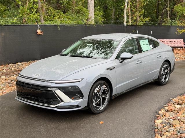 new 2026 Hyundai Sonata car, priced at $29,075