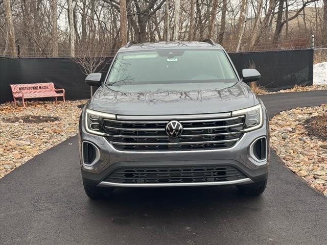 new 2025 Volkswagen Atlas car, priced at $36,535