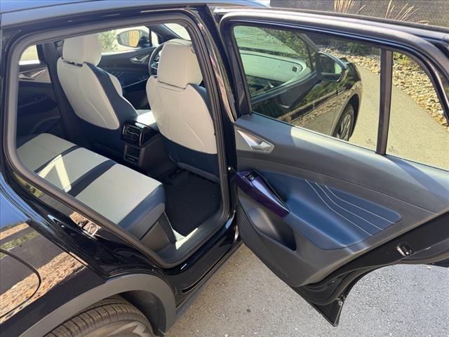 new 2025 Volkswagen ID.4 car, priced at $56,966